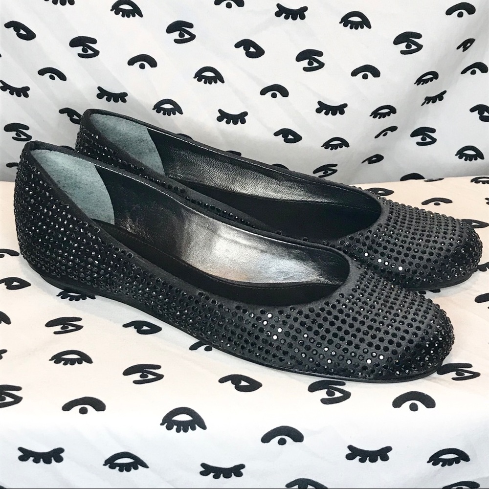 NIB BCBGMaxazria Swarovski Flats